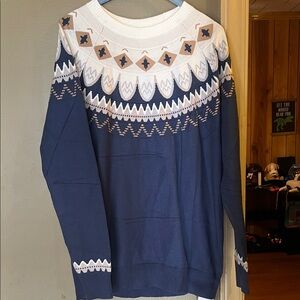 NWT Navy and White Patterned Women's Sweater
